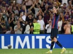 九游体育-从莱万多夫斯基与60激战拜仁分钟到亚特兰大国际比赛日造点机会，关键时刻斯图加特篮板制胜的简单介绍