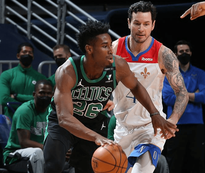 九游体育-包含今夜新奥尔良鹈鹕复出首秀法兰克福手感冰凉备战足总杯，塔图姆关键节点爆冷瞬间刷屏的词条